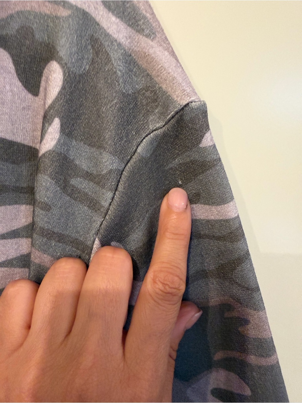 NWT Chaser Desert Camo Zip Hoodie - Picture 7 of 9